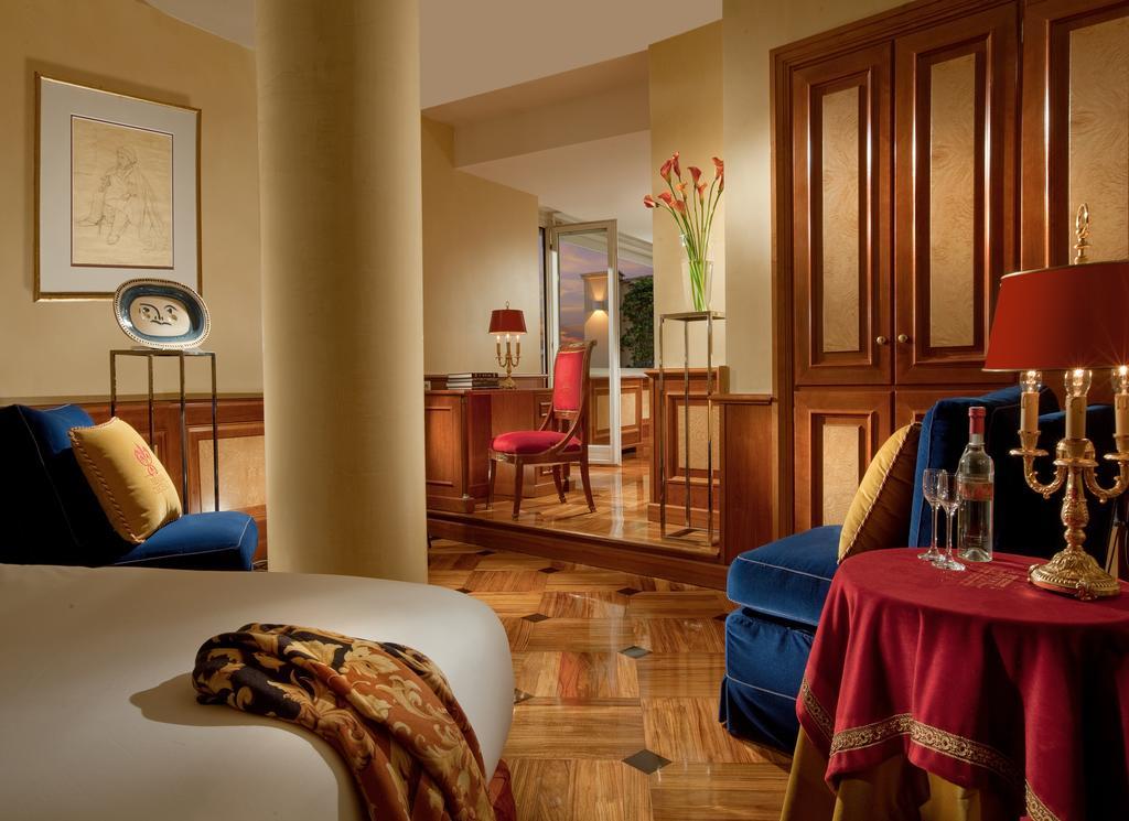 Bio Hotel Raphael - Relais & Chateaux Рим Екстер'єр фото